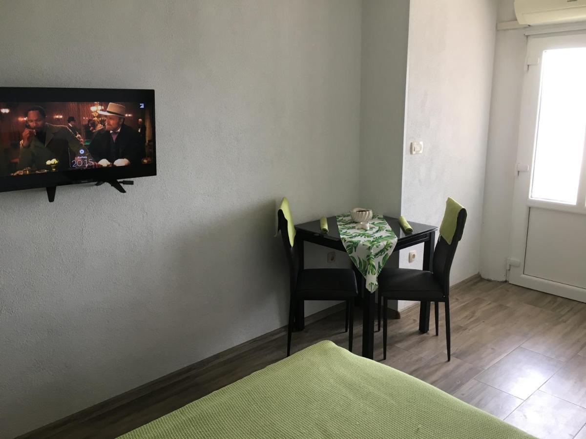 Studio Apartman Jojo Leilighet Senj  Eksteriør bilde
